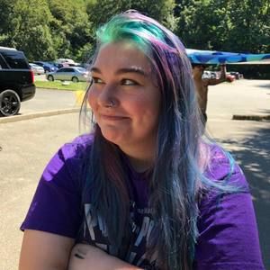 Meet your Posher, Alissa